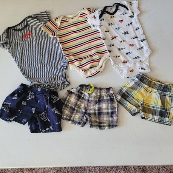 Bundle of boys clothes 3-6MO- Items described below - Picture 3 of 6